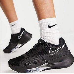 NIKE AIR ZOOM SUPERREP 3. SIZE W8.5 (M7), UK6, EU 40